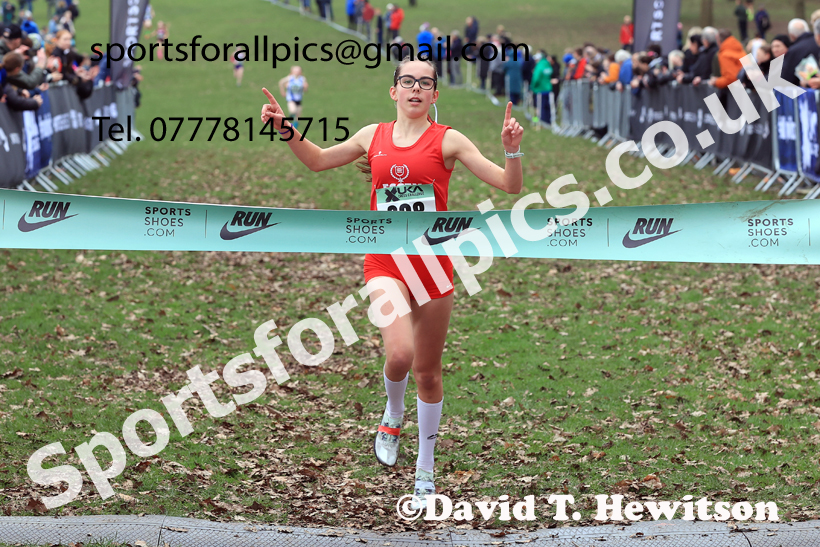 Girls Under-13s 2026 UK CAU Inter Counties Cross Country, Wollaton Park, Nottingham. Photo: David T. Hewitson/Sports for All Pics